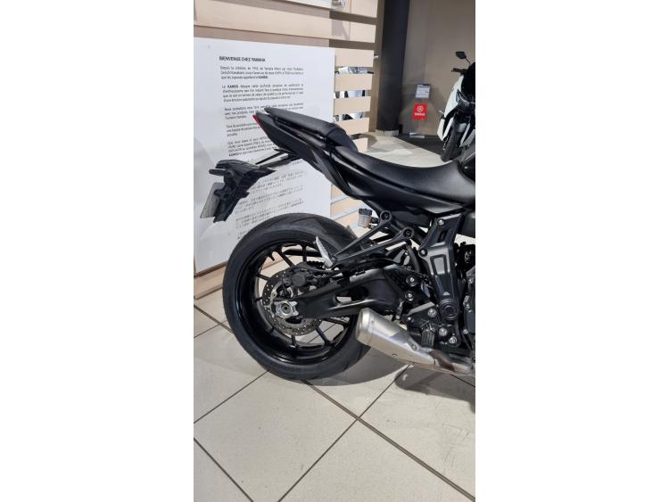 YAMAHA MT-07 (47.5CV)