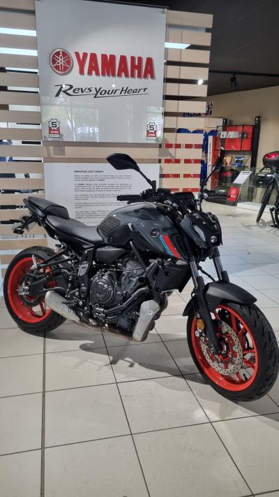 YAMAHA MT-07 (47.5CV)