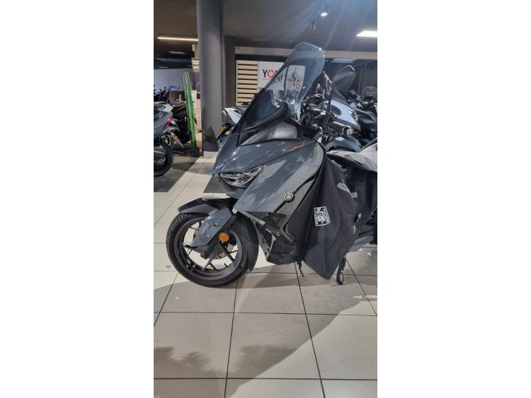 YAMAHA XMAX 125 TECH MAX