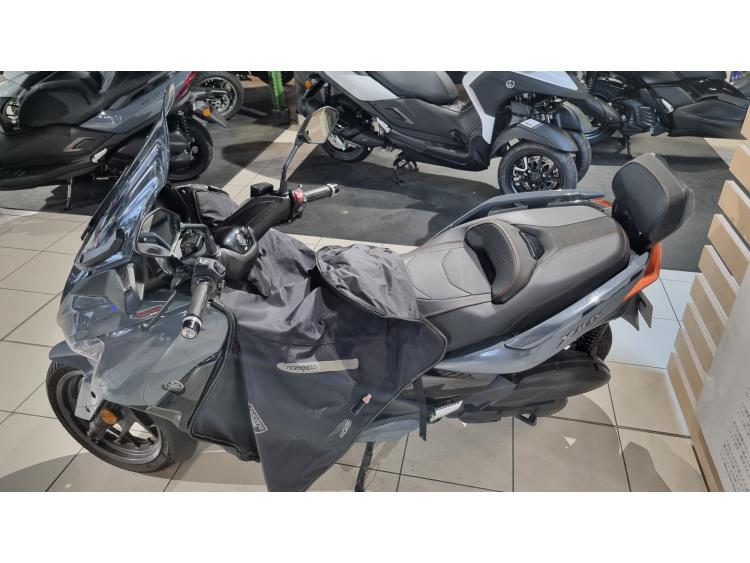 YAMAHA XMAX 125 TECH MAX