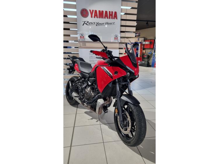 YAMAHA TRACER 7
