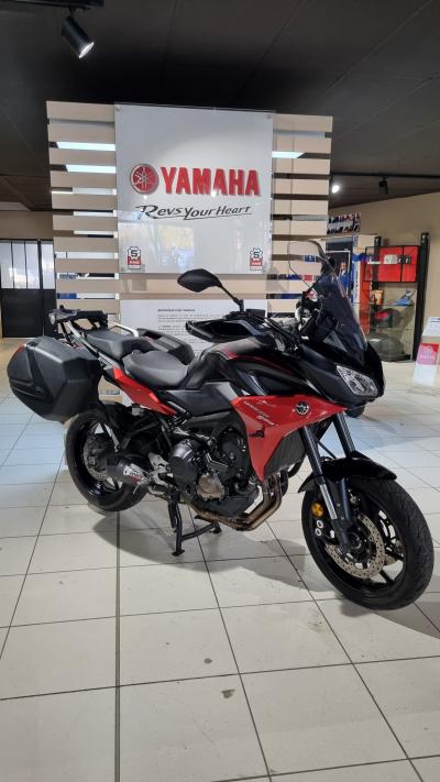 YAMAHA TRACER 900