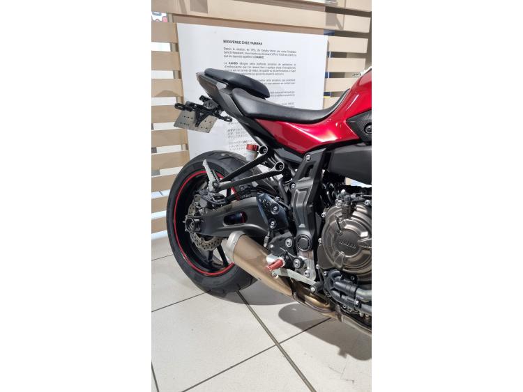 YAMAHA MT-07 (47.5CV)