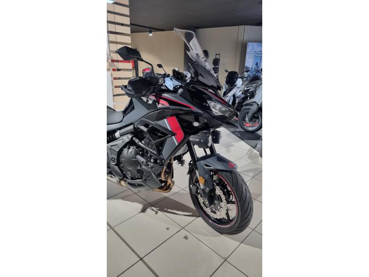 KAWASAKI VERSYS 650