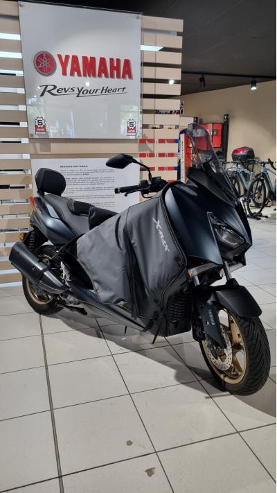 YAMAHA XMAX 300 Tech Max