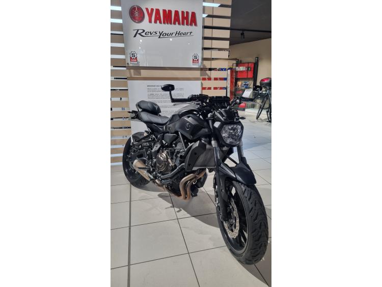 YAMAHA MT-07 (47.5CV)