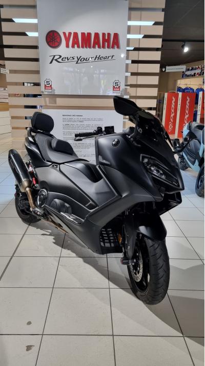 YAMAHA XP T-MAX 560
