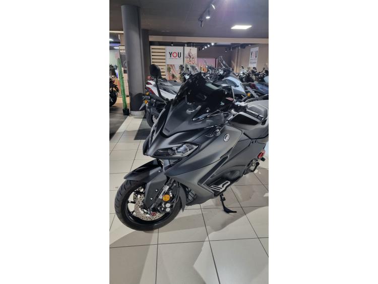 YAMAHA XP T-MAX 560
