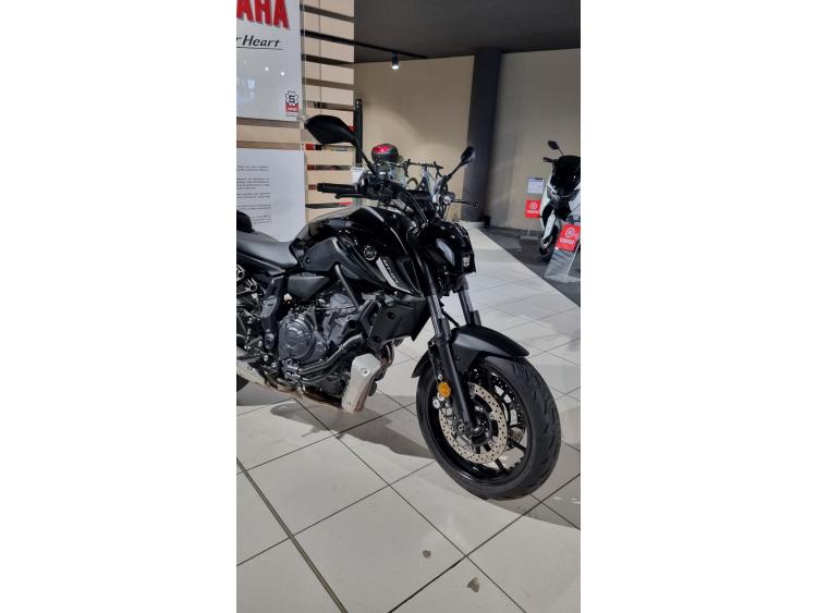 YAMAHA MT-07 (47.5CV)