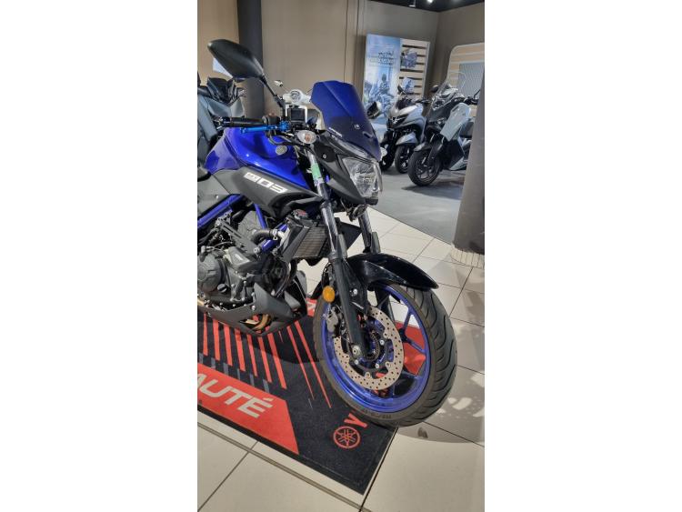 YAMAHA MT-03
