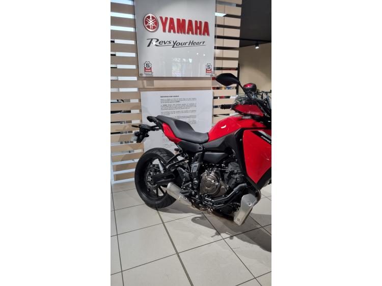 YAMAHA TRACER 7
