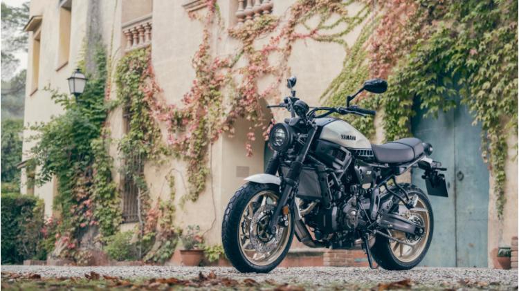 XSR700 Legacy 35 kW (24)